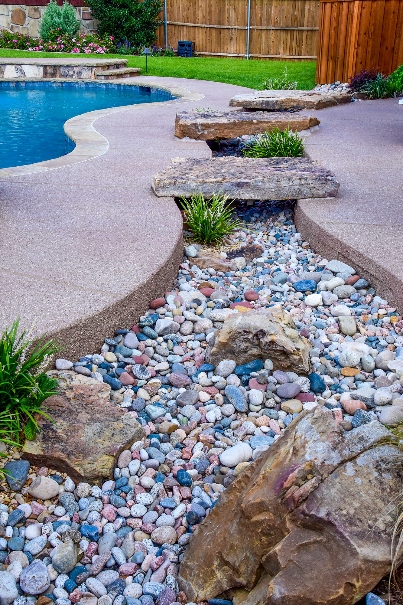 Gandy Residence Creek Bed: Dry But Not Humorless!