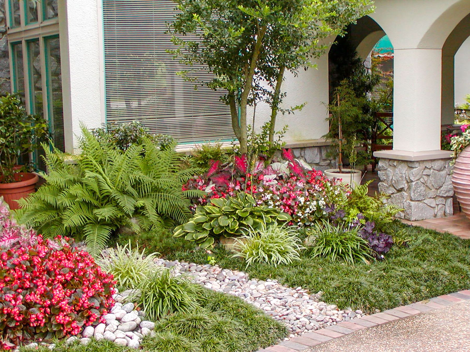 Jackson Residence Entryway Shade Garden