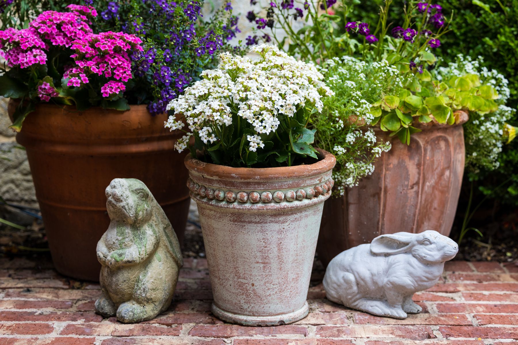 Malone Residence Patio Pottery and Statuary