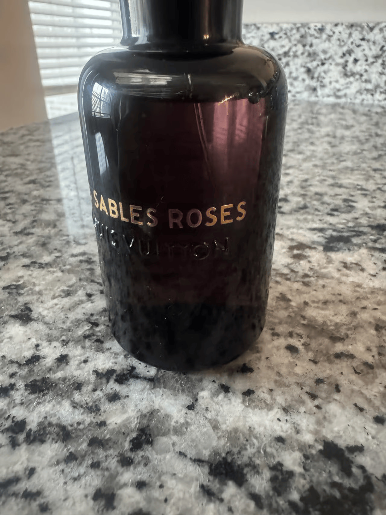Louis Vuitton Les Sables Roses Louis Vuitton perfume 3.4 oz / 100ml Preowned Without Packaging thumbnail 2