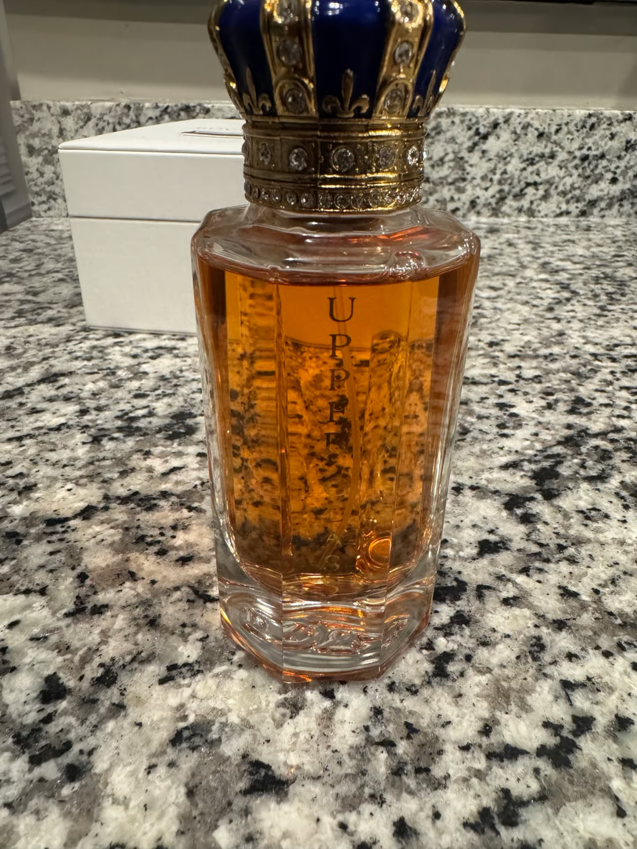 Royal Crown Upper Class 3.4 oz / 100ml Preowned With Packaging thumbnail 2