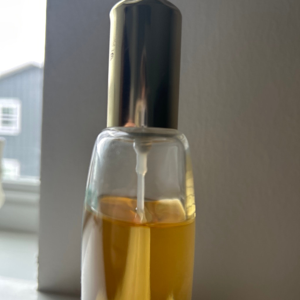 Elizabeth Arden Blue Grass 3.0 oz / 90ml Preowned Without Packaging thumbnail 2