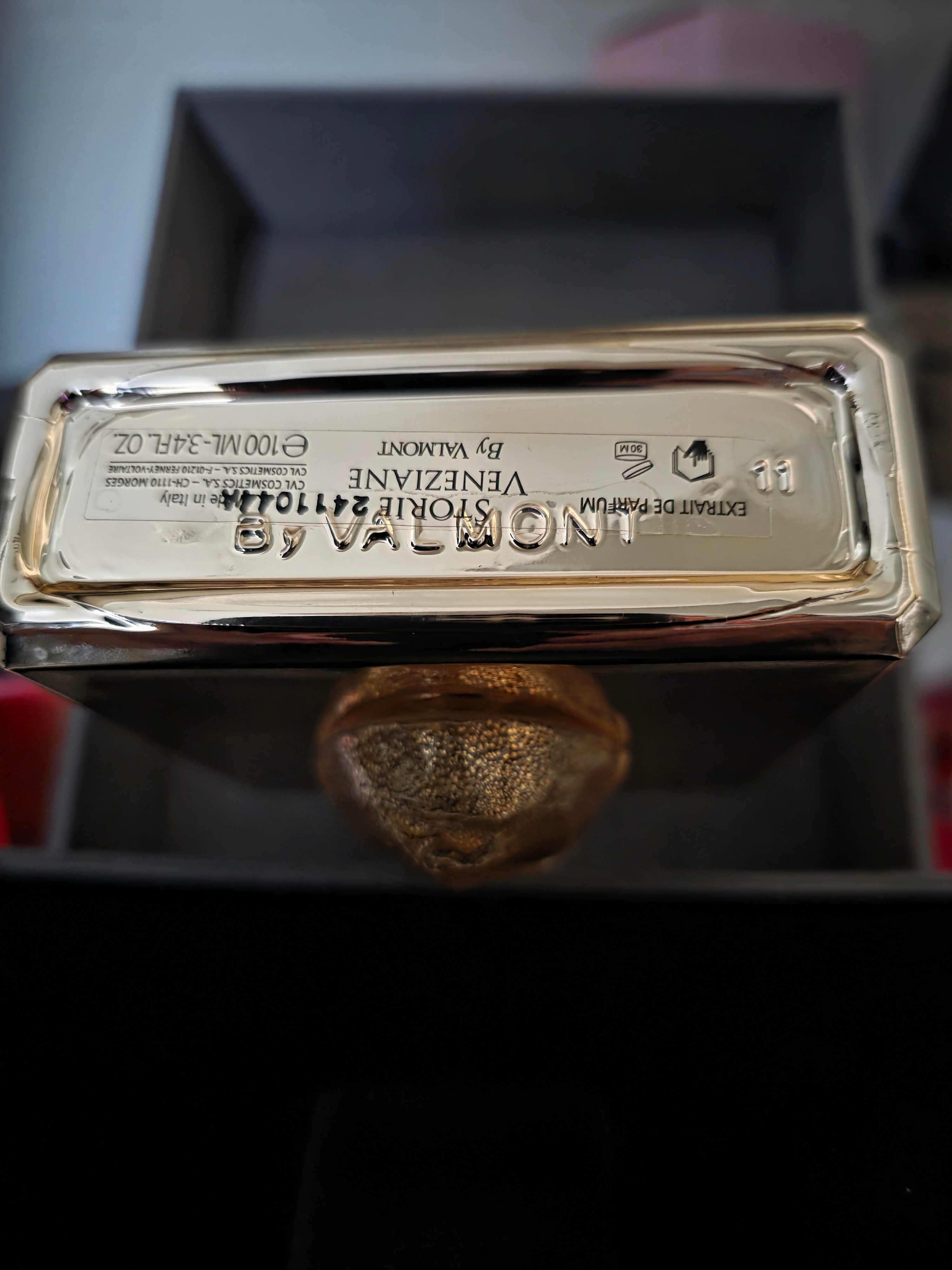VALMONT Mica d'Oro I Extrait de parfum Oriental Gourmand 3.4 fl oz 3.4 oz / 100ml Preowned With Packaging thumbnail 2