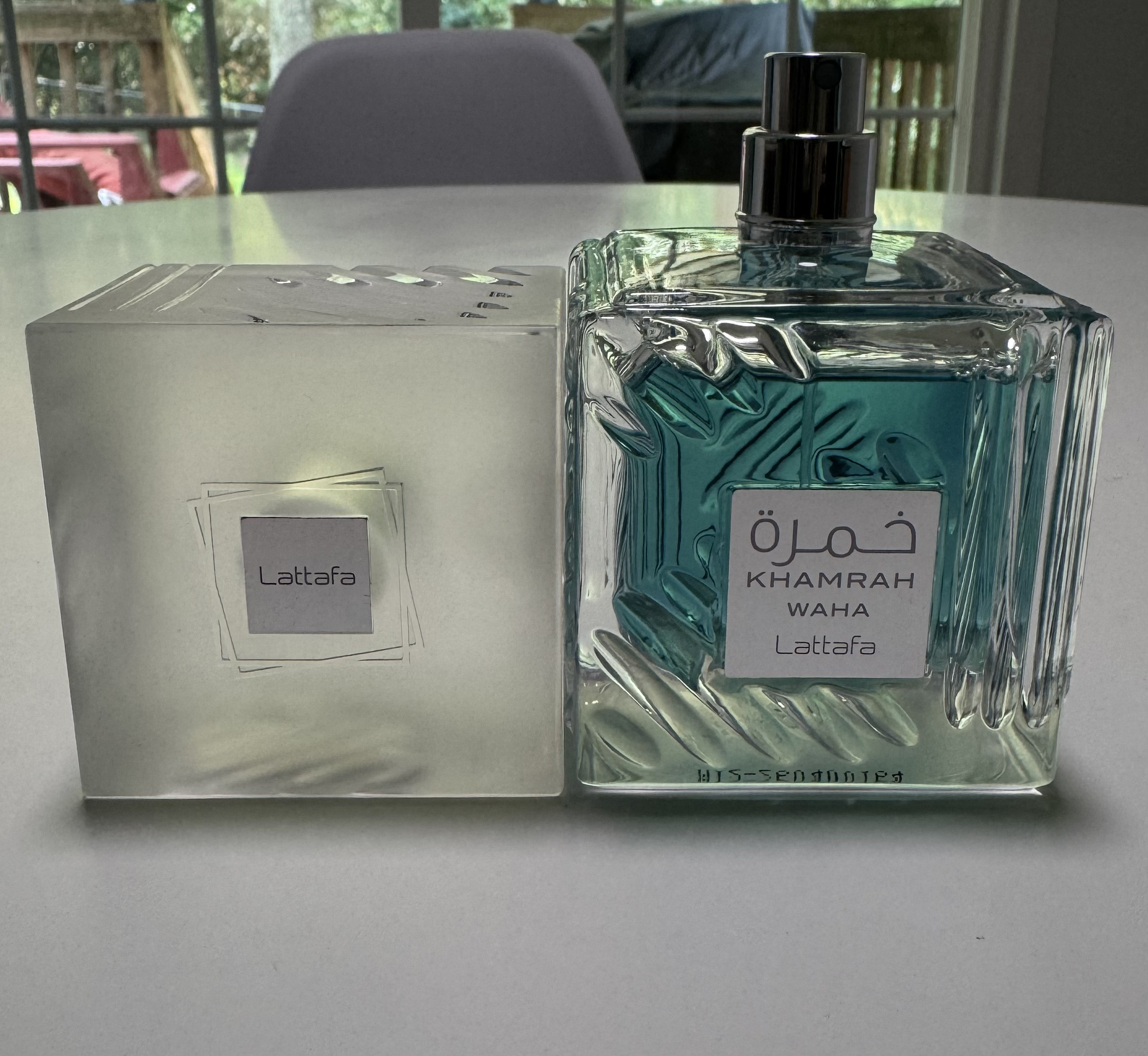 Lattafa Khamra Waha 3.4 oz / 100ml Preowned Without Packaging thumbnail 2