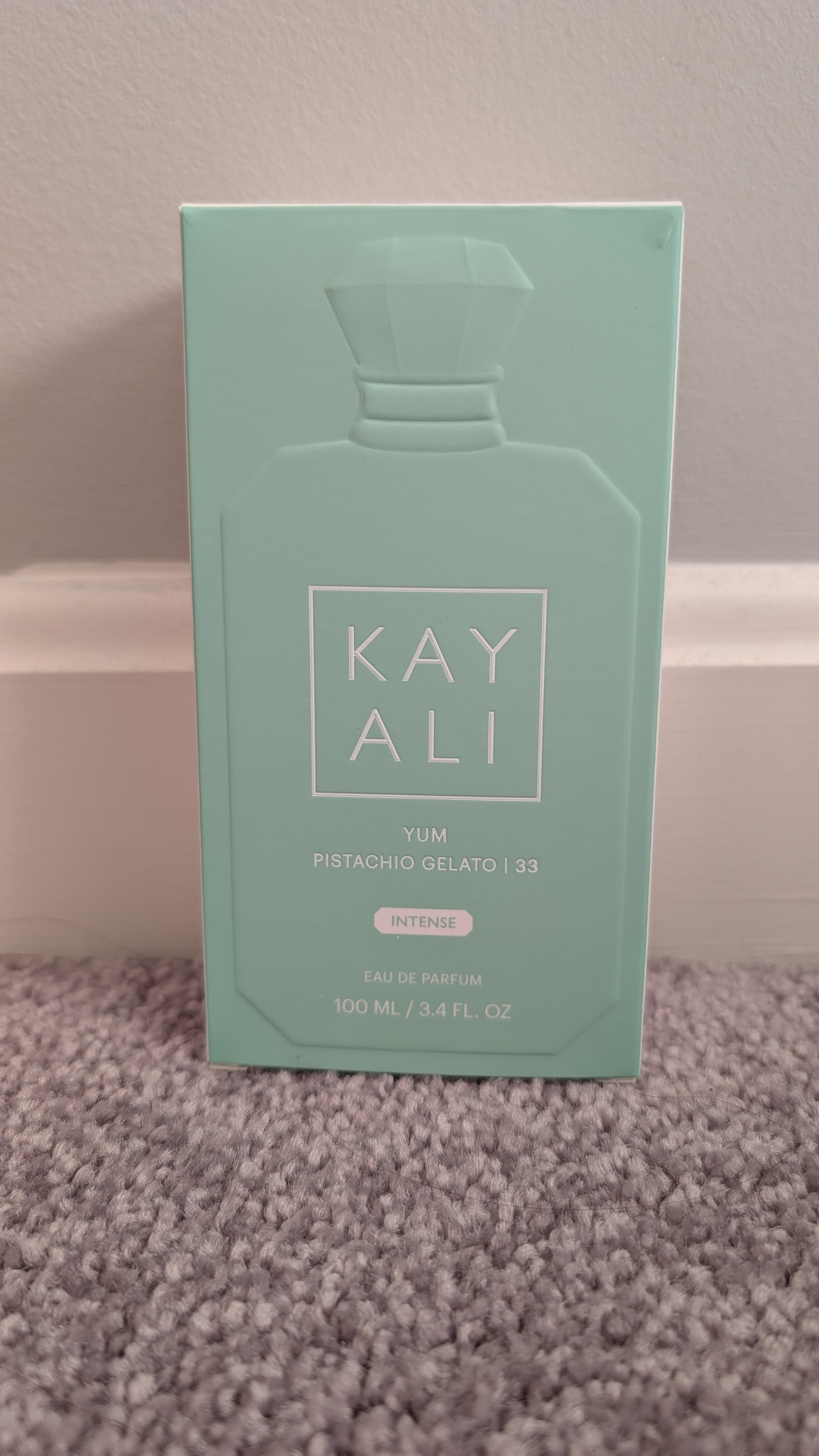Kayali Fragrances Yum Pistachio Gelato | 33 Kayali Fragrances perfume 3.4 oz / 100ml Preowned With Packaging thumbnail 3