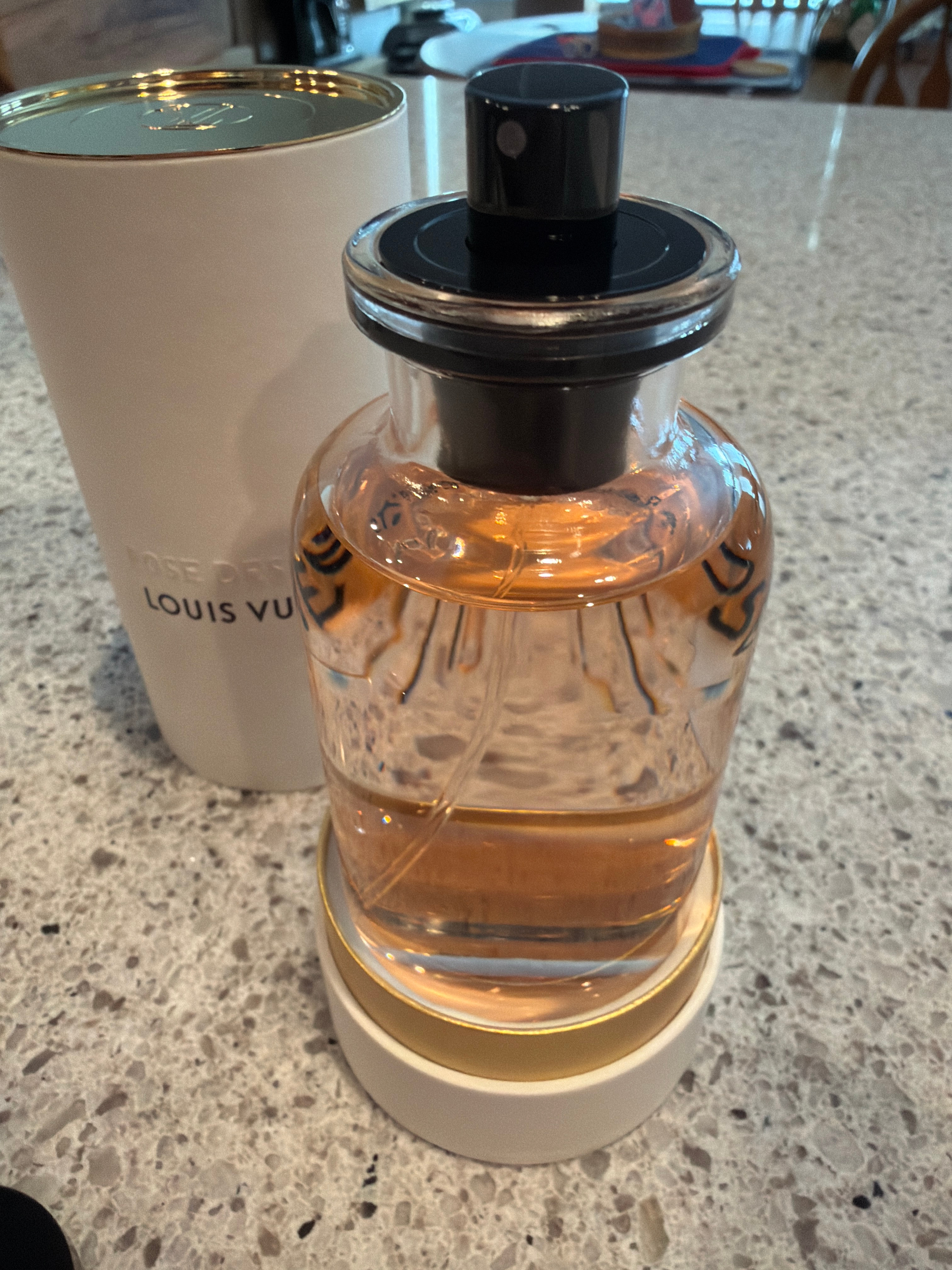 Louis Vuitton Rose des Vents Louis Vuitton 3.4 oz / 100ml Preowned With Packaging thumbnail 5