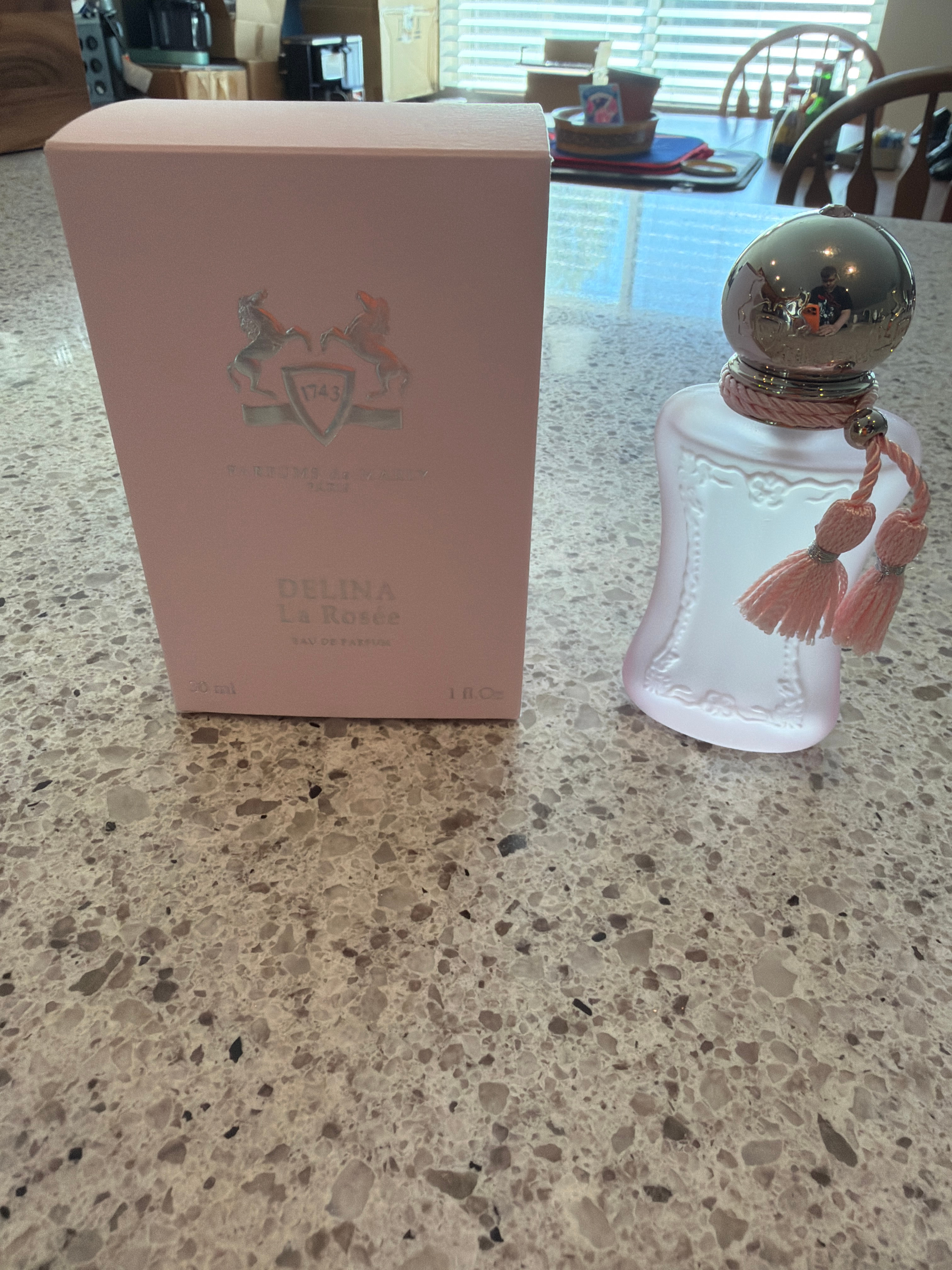 Parfums de Marly Paris Delina La Rosée 1 oz / 30ml Preowned With Packaging image 1