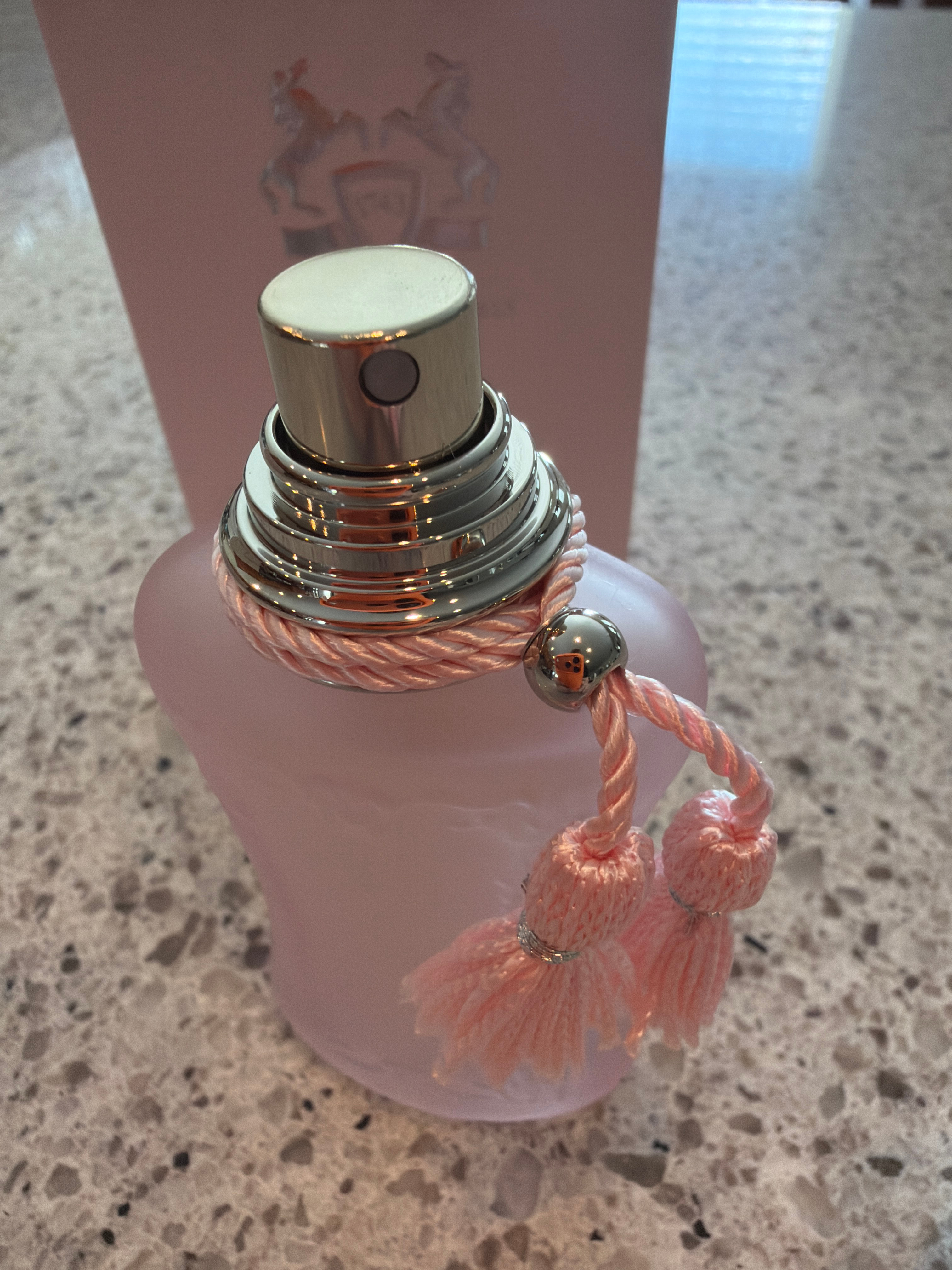 Parfums de Marly Paris Delina La Rosée 1 oz / 30ml Preowned With Packaging thumbnail 4