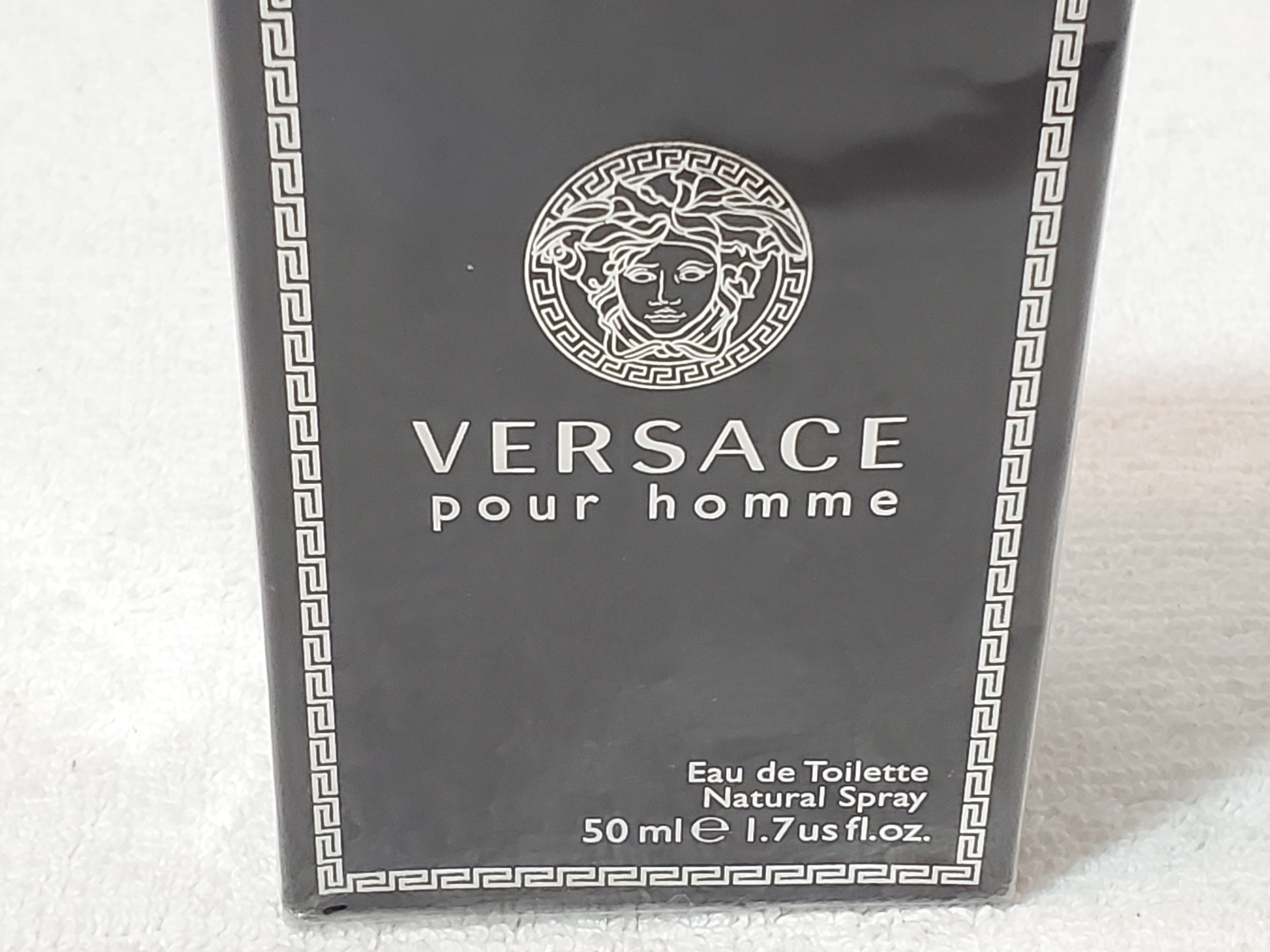 Versace Pour Homme Versace cologne 1.7 oz / 50ml New With Packaging thumbnail 3