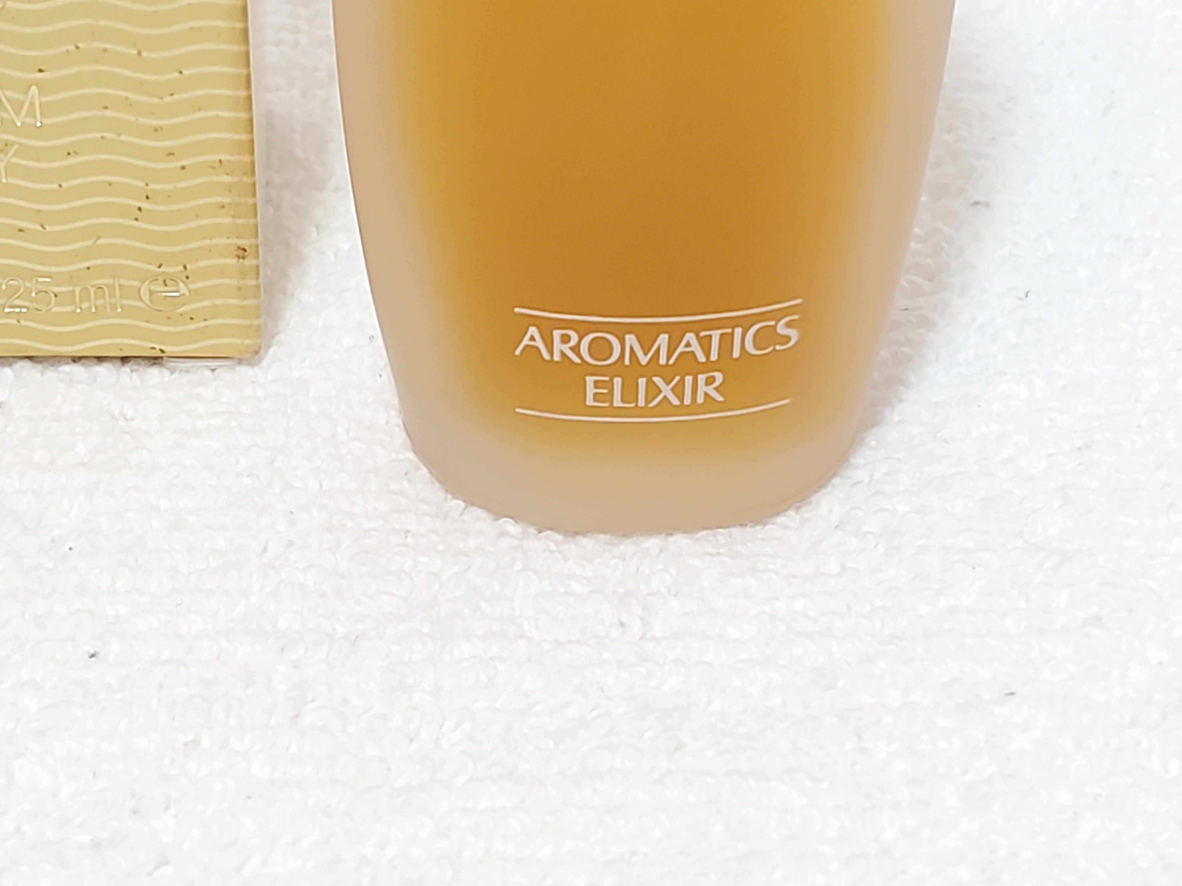 Clinique Aromatics Elixir 1 oz / 30ml Preowned Without Packaging thumbnail 2