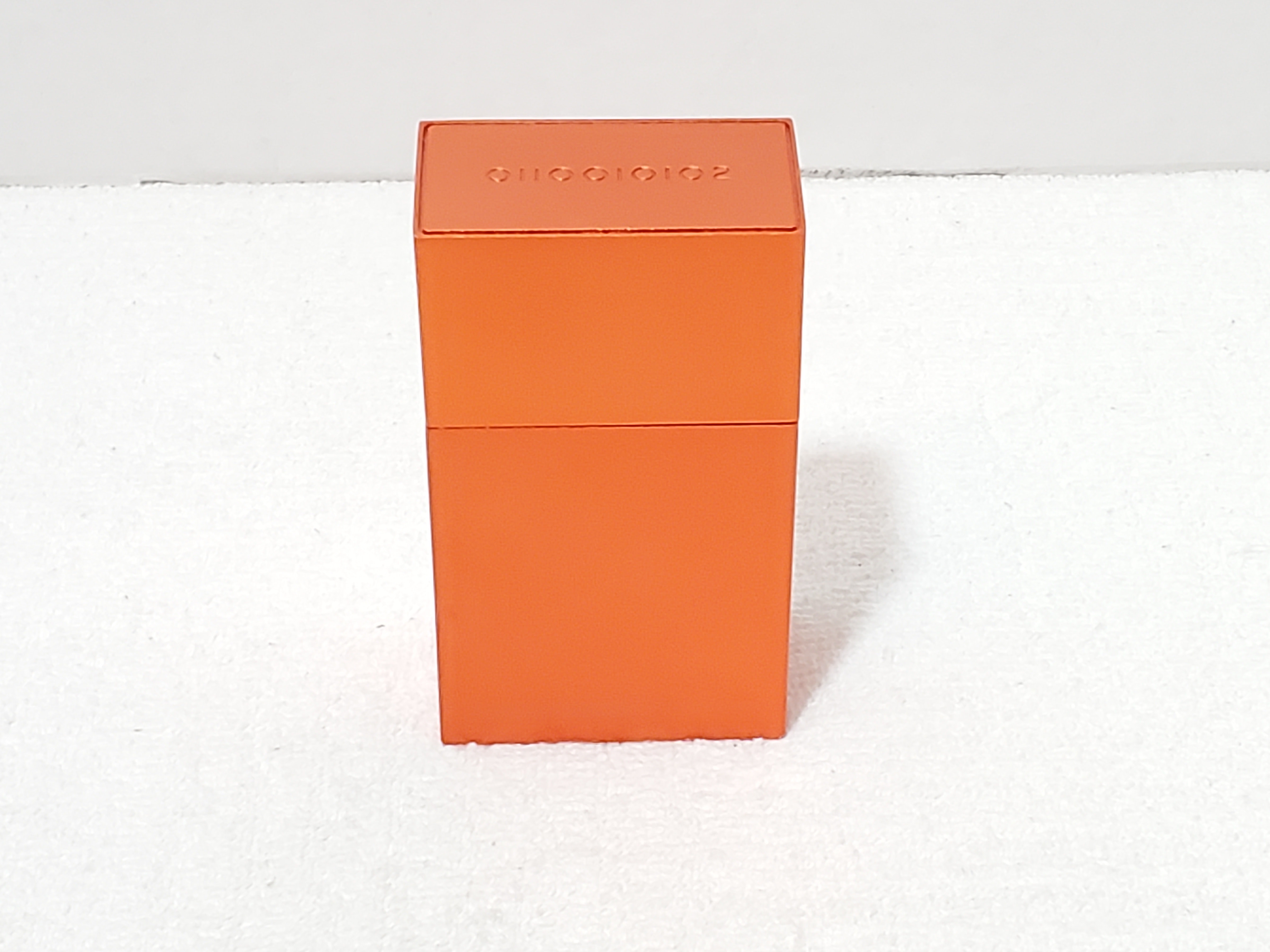 Escentric E:2 1 oz / 30ml Preowned Without Packaging image 1