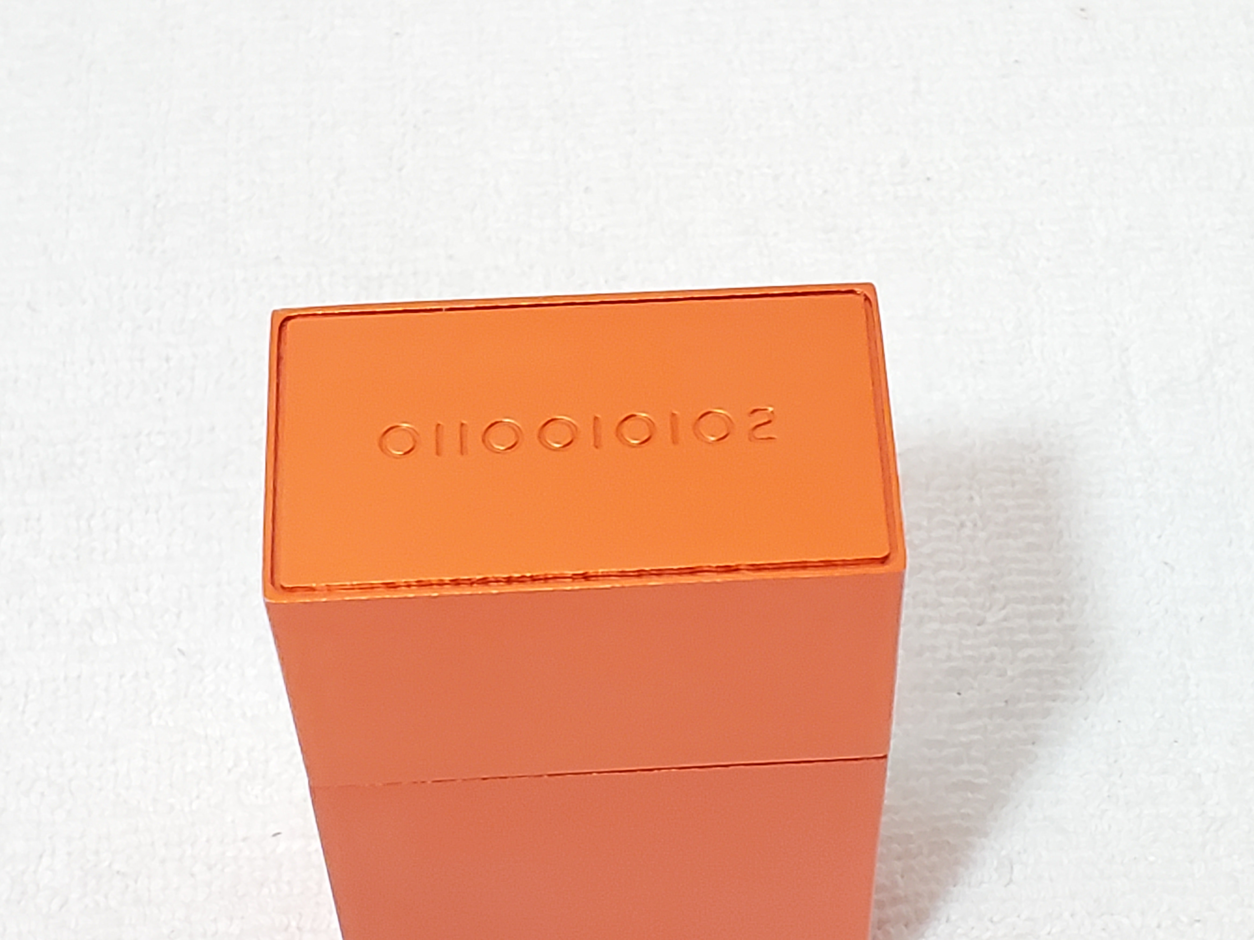 Escentric E:2 1 oz / 30ml Preowned Without Packaging thumbnail 4