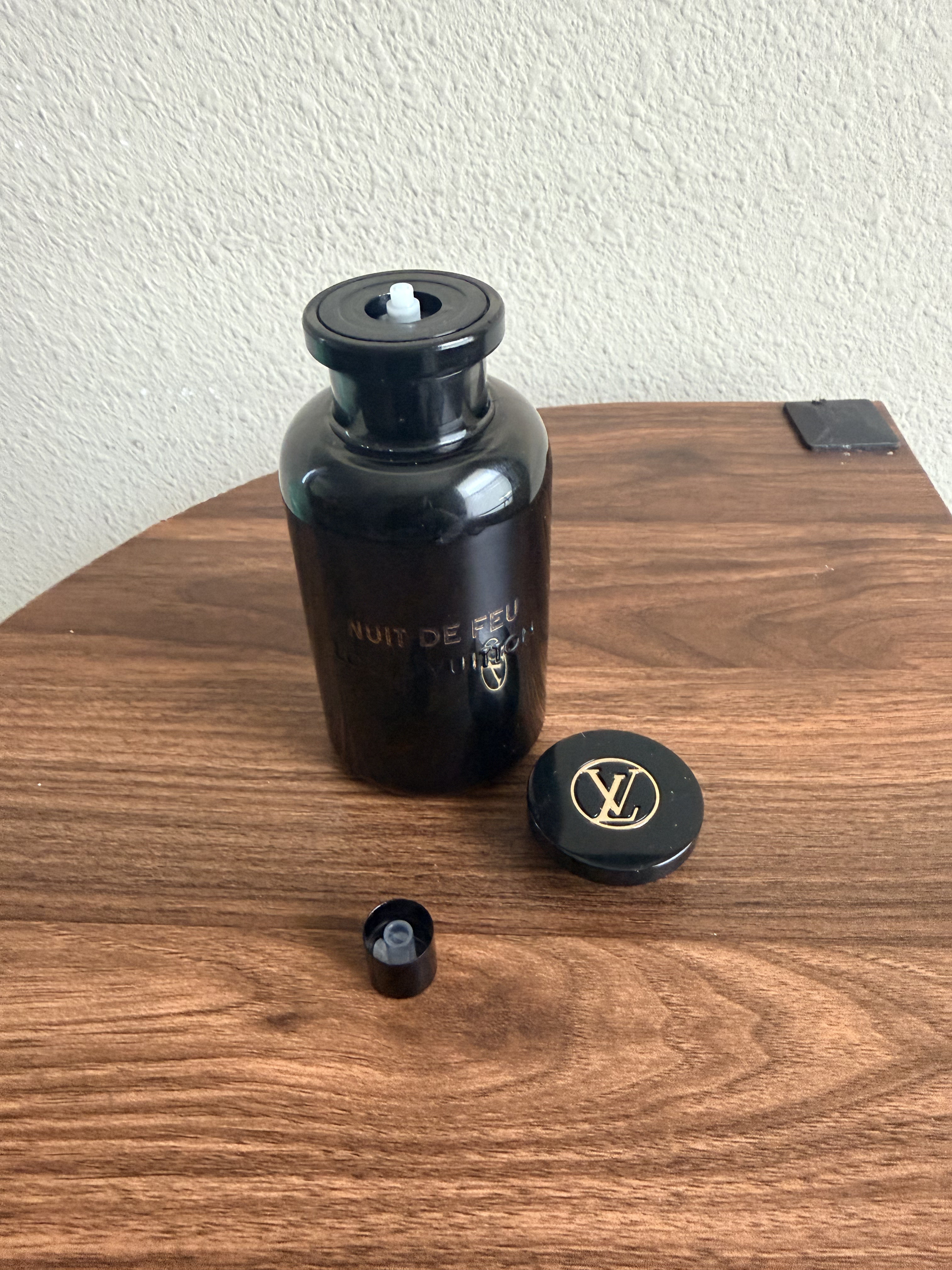 Louis Vuitton Nuit de Feu Louis Vuitton perfume 3.4 oz / 100ml Preowned Without Packaging thumbnail 5