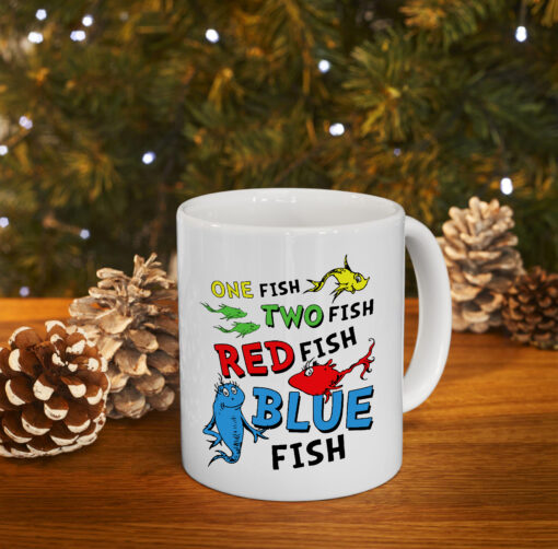 Dr Seuss One Fish Two Fish Shirt - Image 7