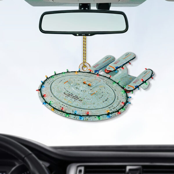 Star Trek U.S.S. Enterprise NCC-1701-D With Christmas Lights Christmas Ornament - Image 3