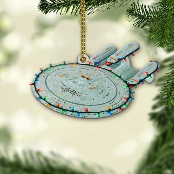 Star Trek U.S.S. Enterprise NCC-1701-D With Christmas Lights Christmas Ornament - Image 6