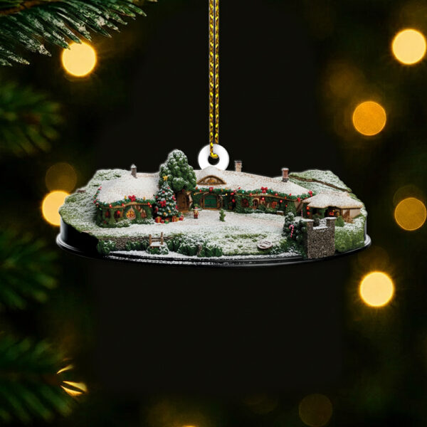 Lord of the Rings The Green Dragon Christmas Ornament