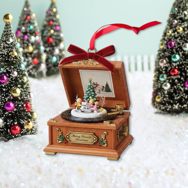 Snoopy Merry Peanuts Christmas Record Player Christmas Ornament - Image 3