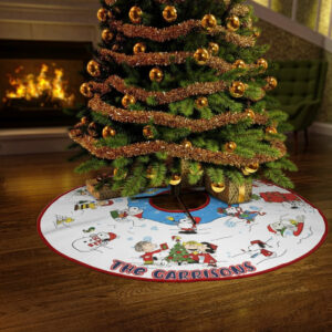 Alternative view of Personalized Snoopy Christmas Tree Skirt