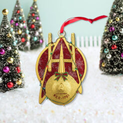 Alternative view of Star Trek U.S.S. Enterprise NCC-1701 Christmas Ornament