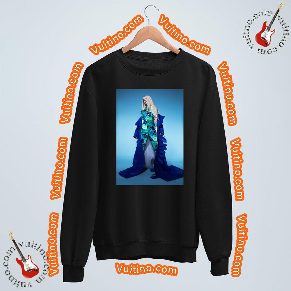 Ava Max C4gz0 Apparel