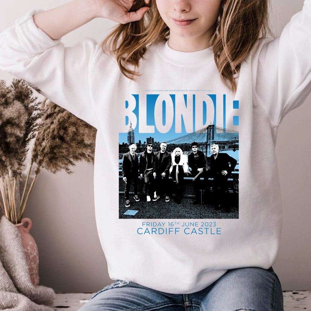 Cardiff Castle Blondie 2023 Trending Style