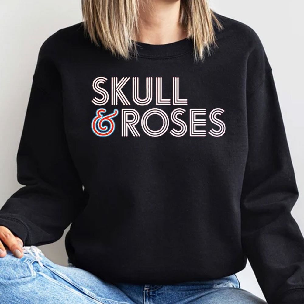 Skull Roses Logo Trending Style