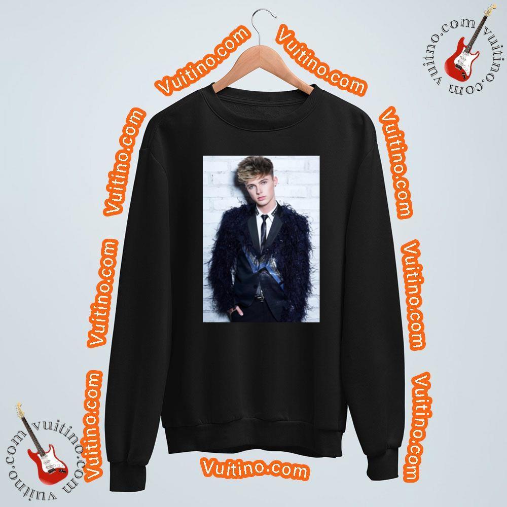 Art Hrvy Merch