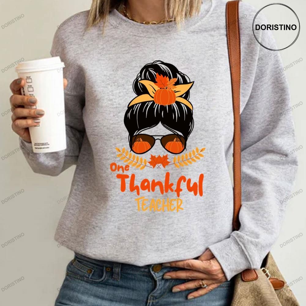 One Thankful Teacher Thanksgiving Messy Bun Fall Autumn Trending Style