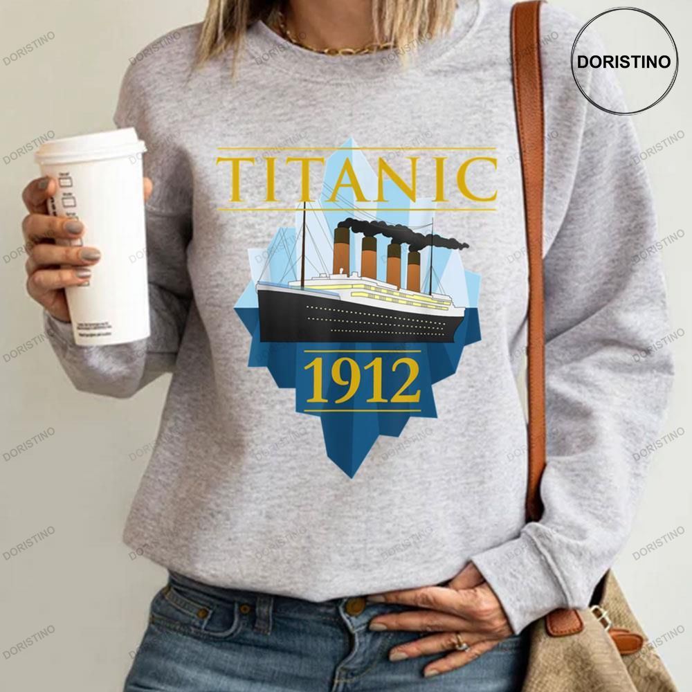 Titanic Sailing Ship Vintage Cruisvessel 1912 Awesome Shirt