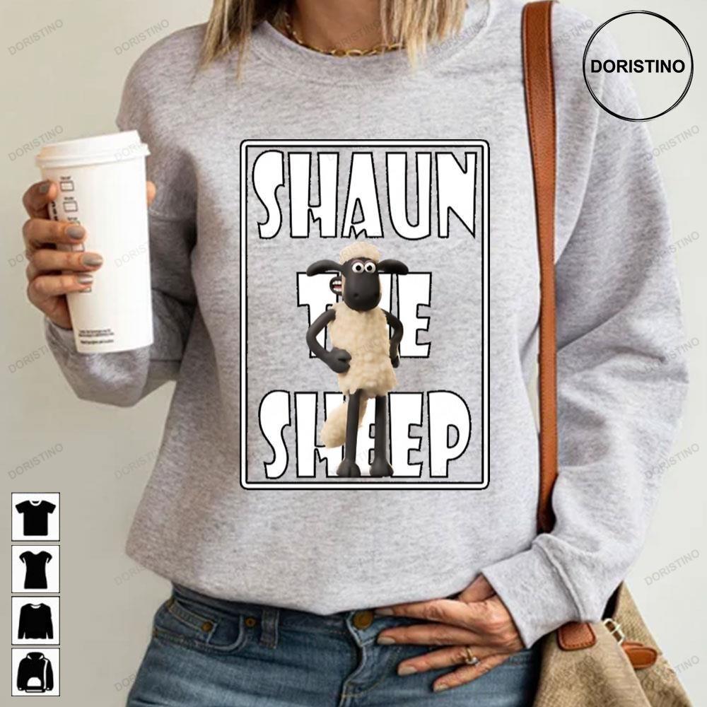 Vintage Shaun The Sheep The Fight Before Christmas 2021 2 Doristino Tshirt Sweatshirt Hoodie