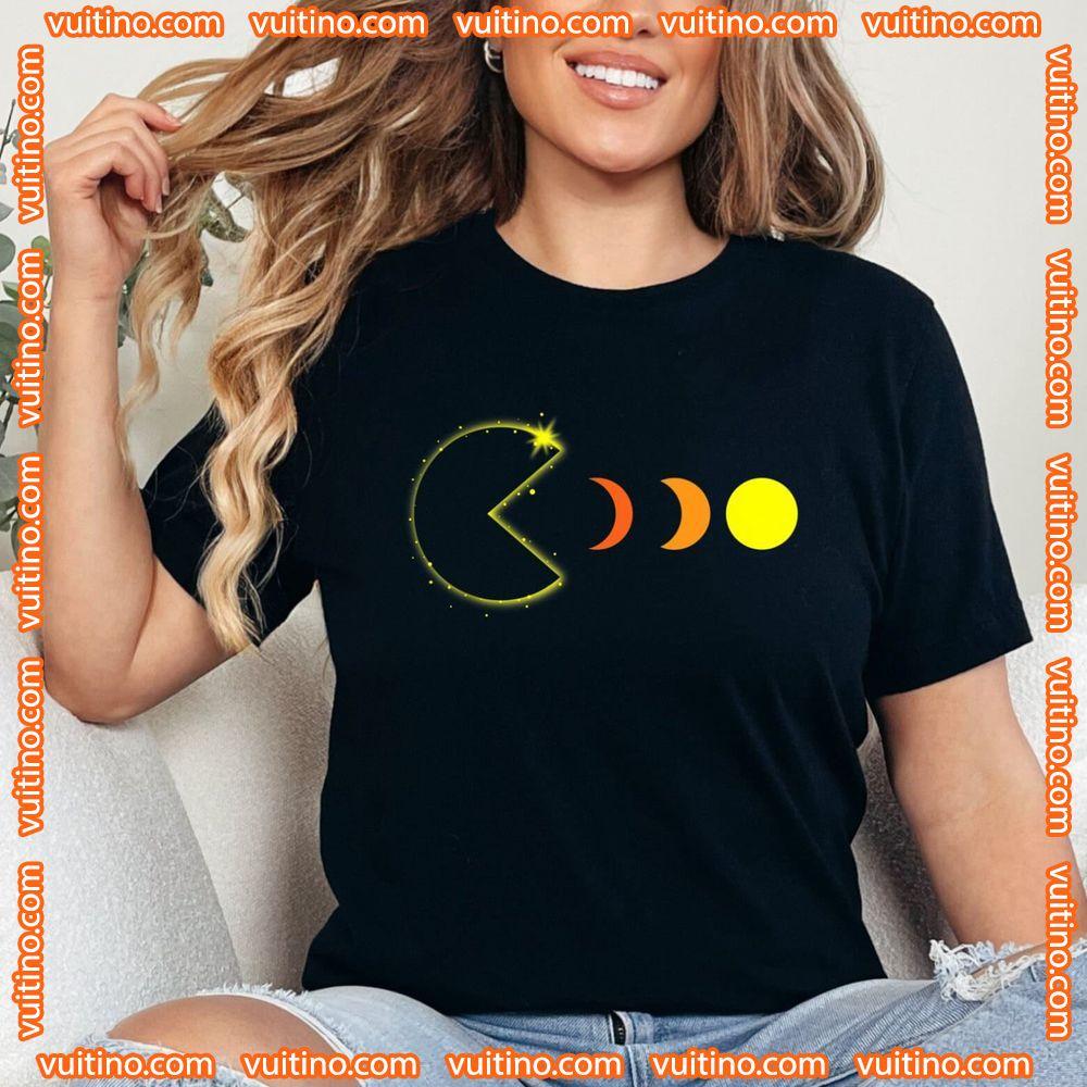 Solar Eclipse 2024 Retro Style Double Sides Shirt