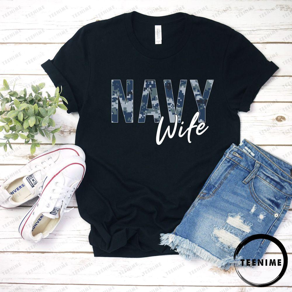 Navy Wife Graduation Deployment Gifts Teenime Awesome T-shirt