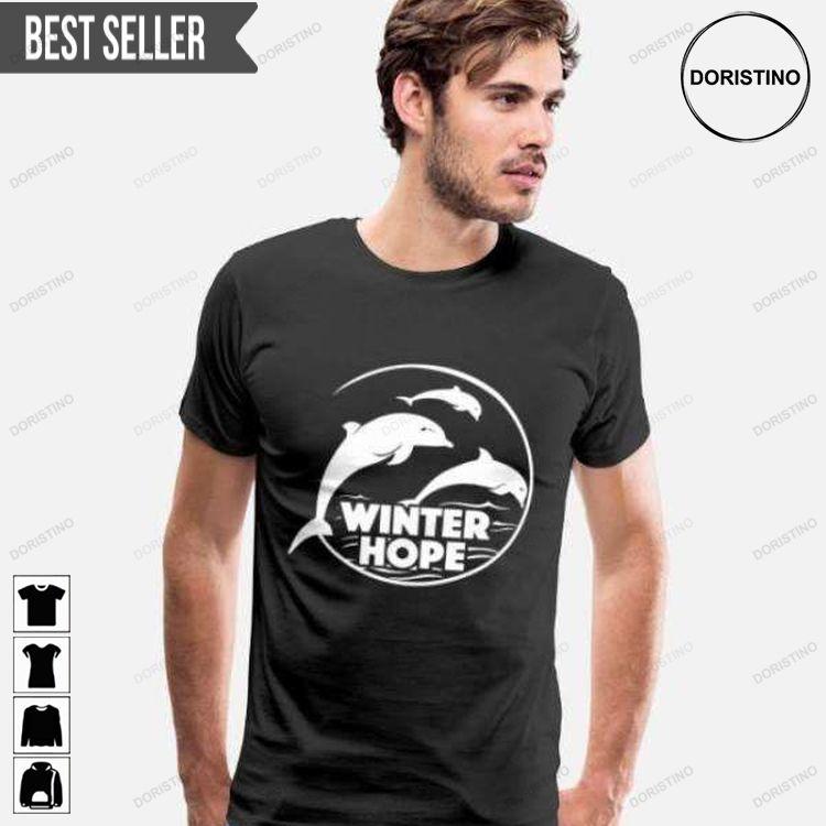 Dolphin Winter Graphic Doristino Sweatshirt Long Sleeve Hoodie