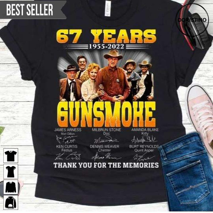 Gunsmoke 67 Years Anniversary Movie 1955-2022 Signatures Hoodie Tshirt Sweatshirt