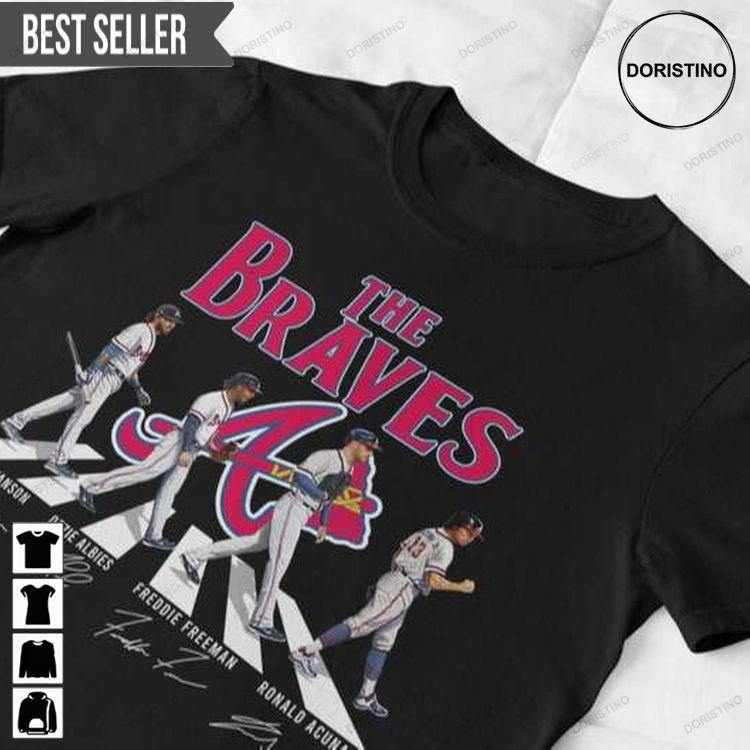 Atlanta Braves Walking Abbey Road Signatures Baseball Team Doristino Limited Edition T-shirts
