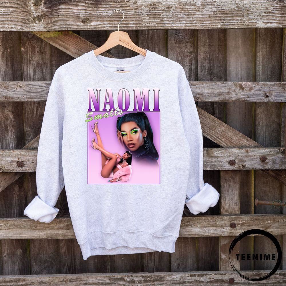 Naomi Smalls Vintage Retro Design Teenime Awesome T-shirt