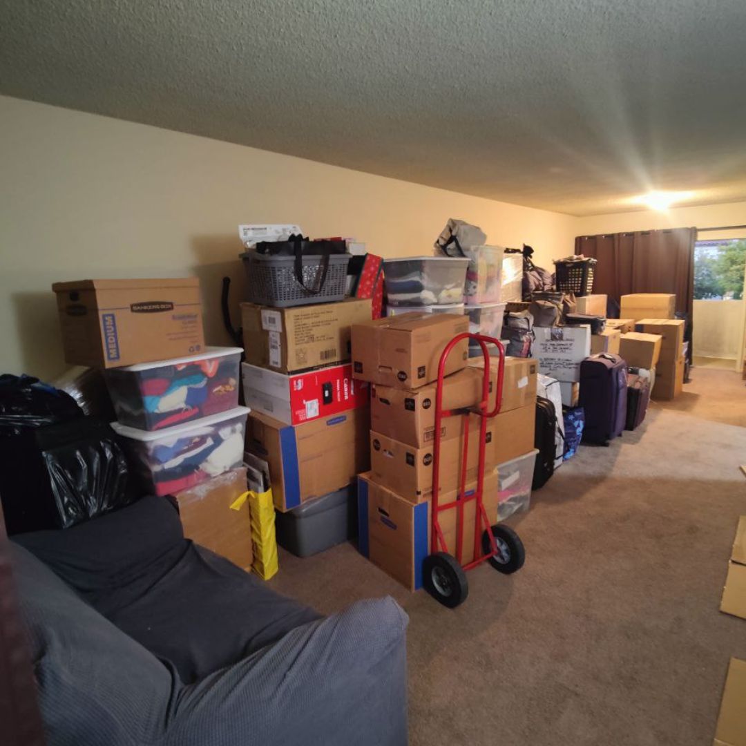 Saving Moving LLC