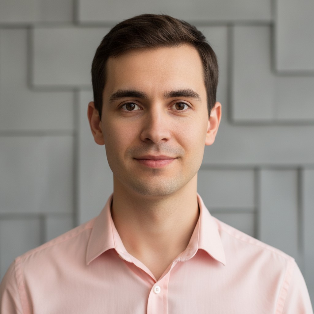 Jonas Marković, online coding tutor instructing learners in St. Paul, MN