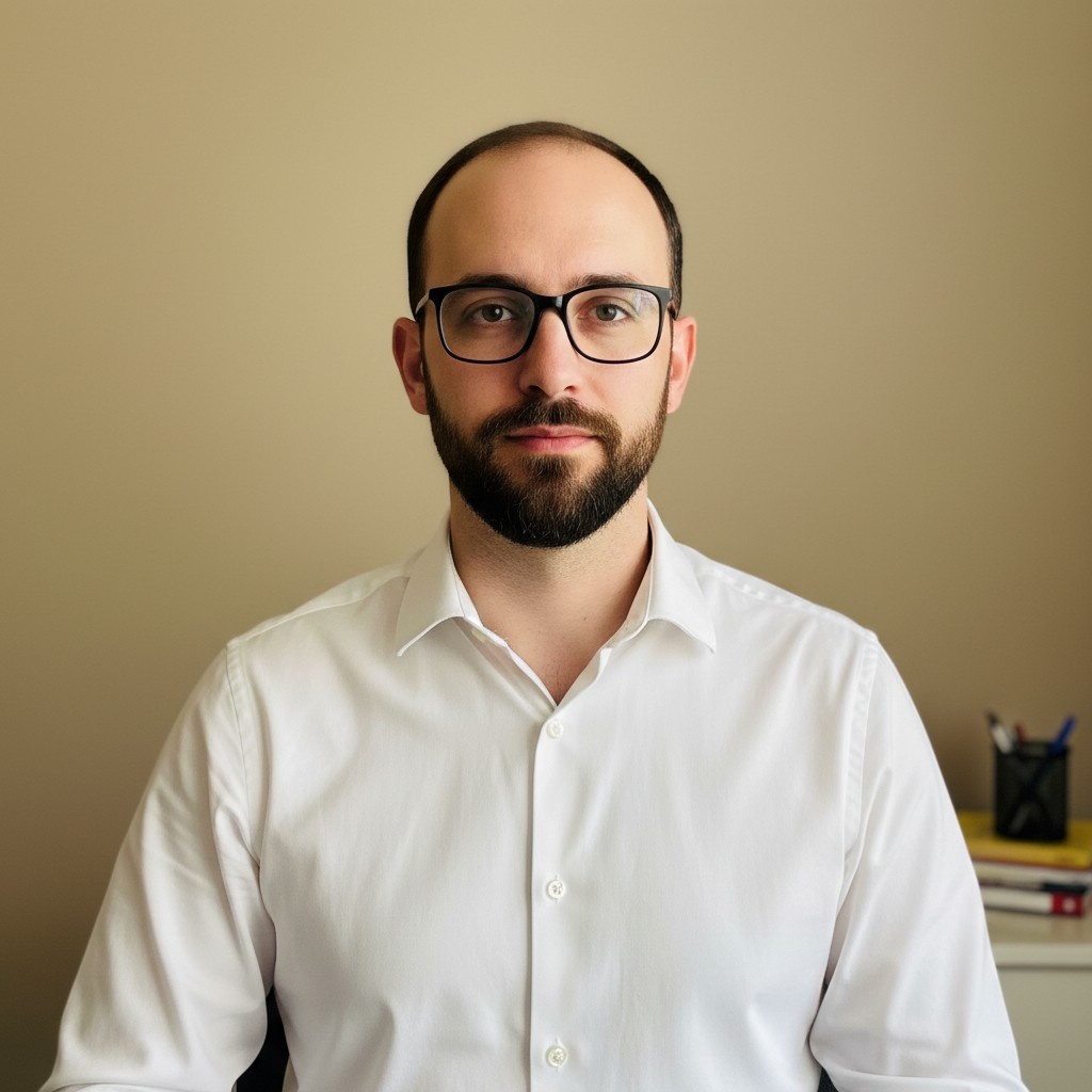 Colin Munro, online coding tutor mentoring students in Riverside, CA