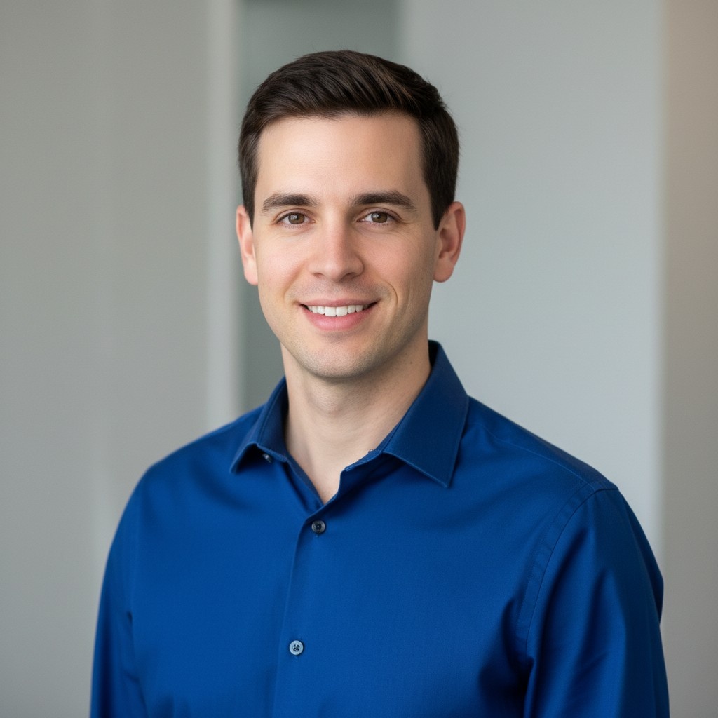 John Smith, Online Roblox coding tutor supporting kids in Fresno, CA