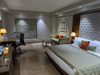 Taj Damdama Lake Resort & Spa, Gurugram