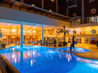 CySuites Apartment Hotel