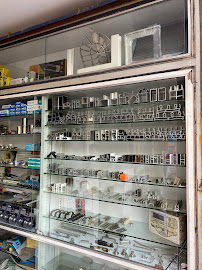 Mahalaxmi aluminium, acrylic and hardware