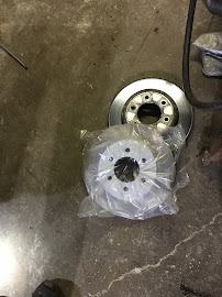 Lucky Auto Services & Mufflers