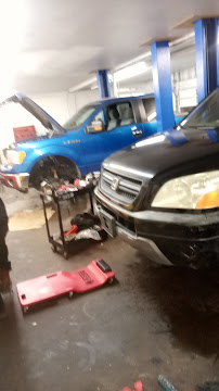 Ken's Tire & Auto
