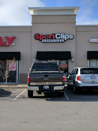 Sport Clips Haircuts of Broken Arrow