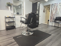 Mandy's Beauty Salon and Spa - Brampton Salon