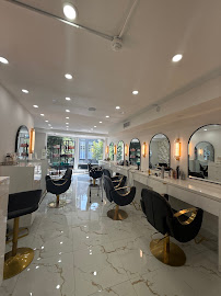 Lift Salon