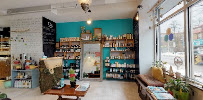 Kim Du Salon